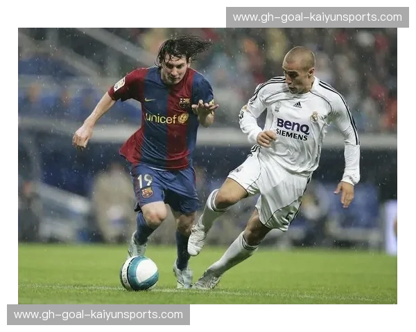 欧冠转播表：全季观看指南，错过一场都是遗憾